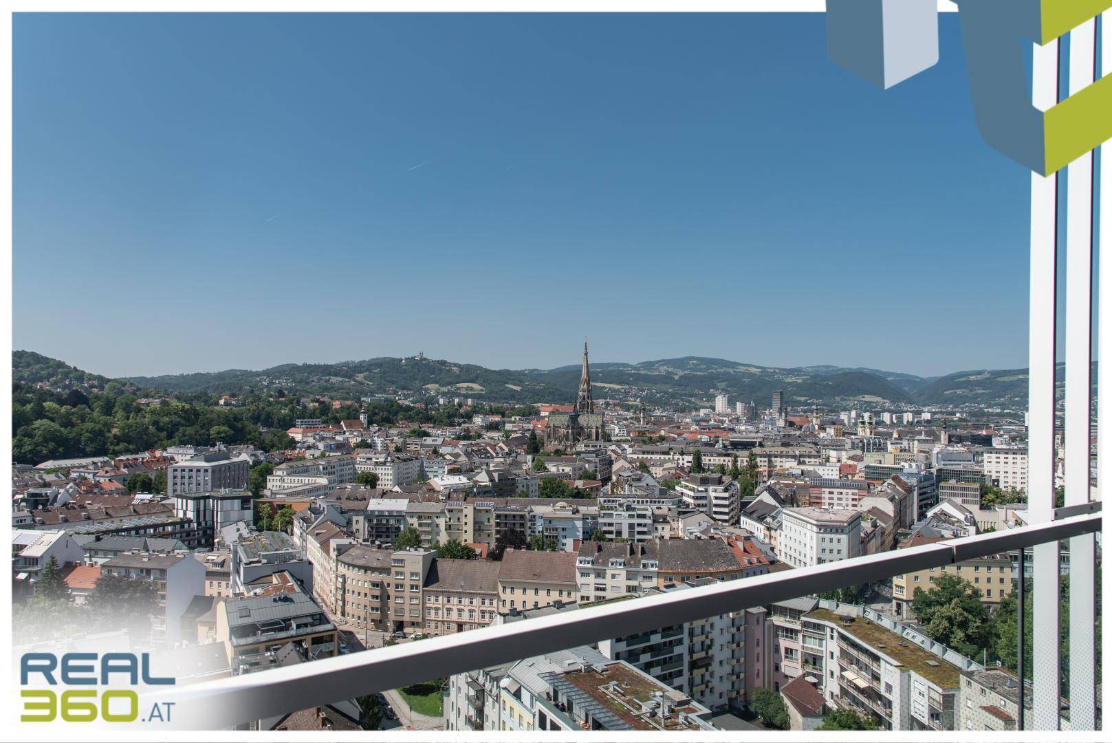 Ausblick von der Terrasse Richtung Westen
