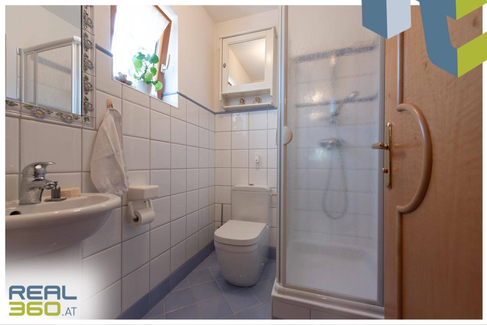 Bad / Toilette im EG