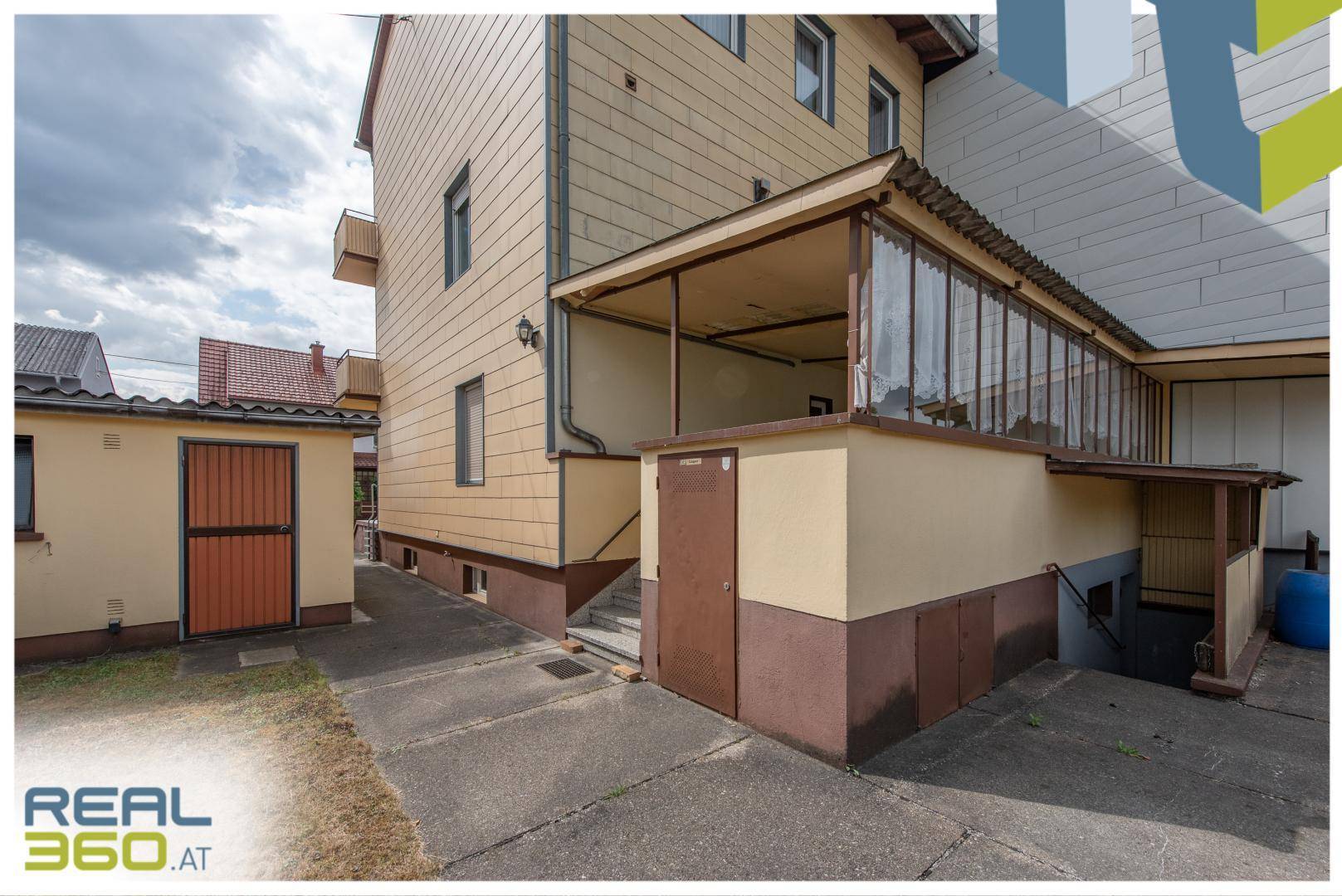 Eingang vom Garten ins Haus
