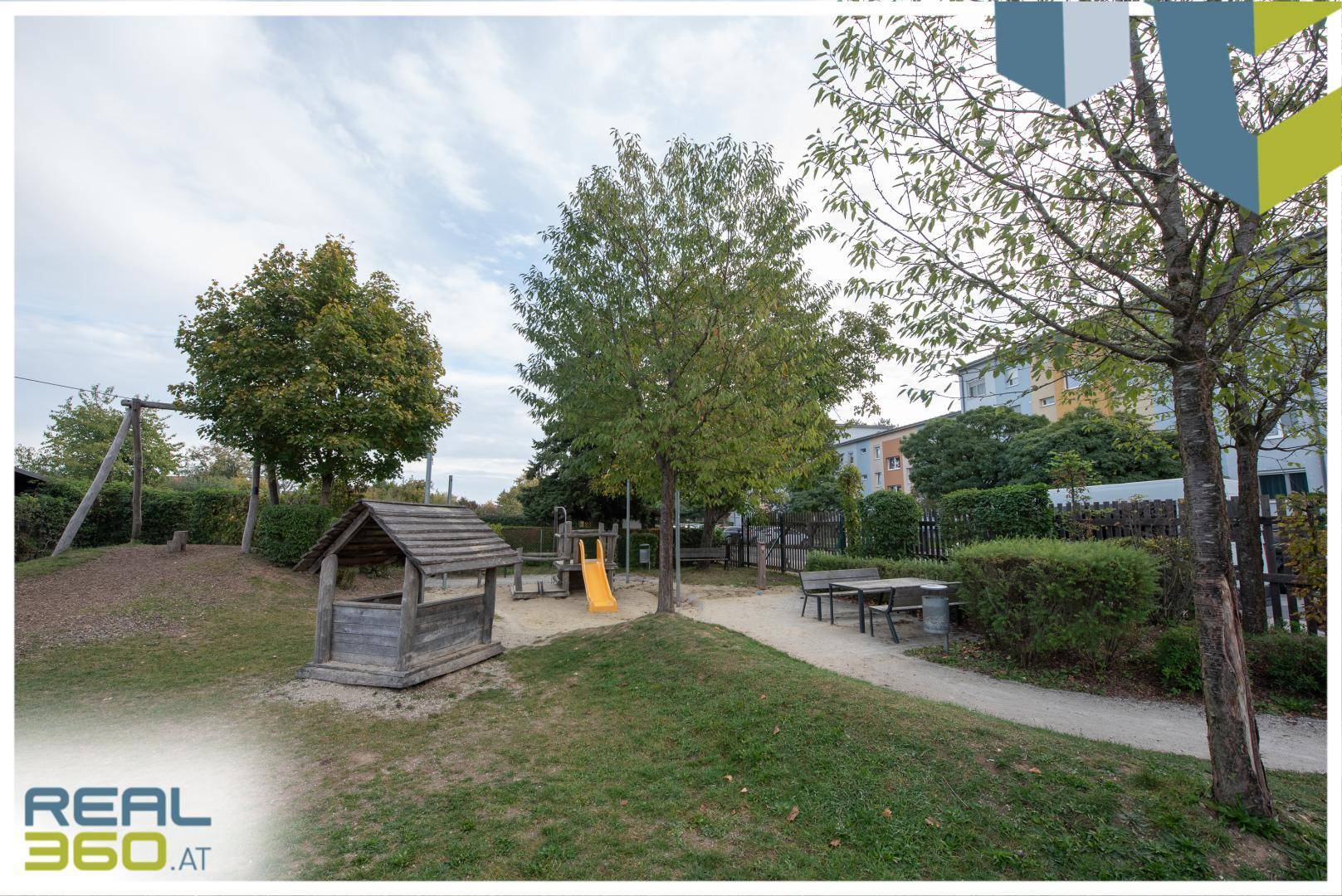 Spielplatz beim Haus