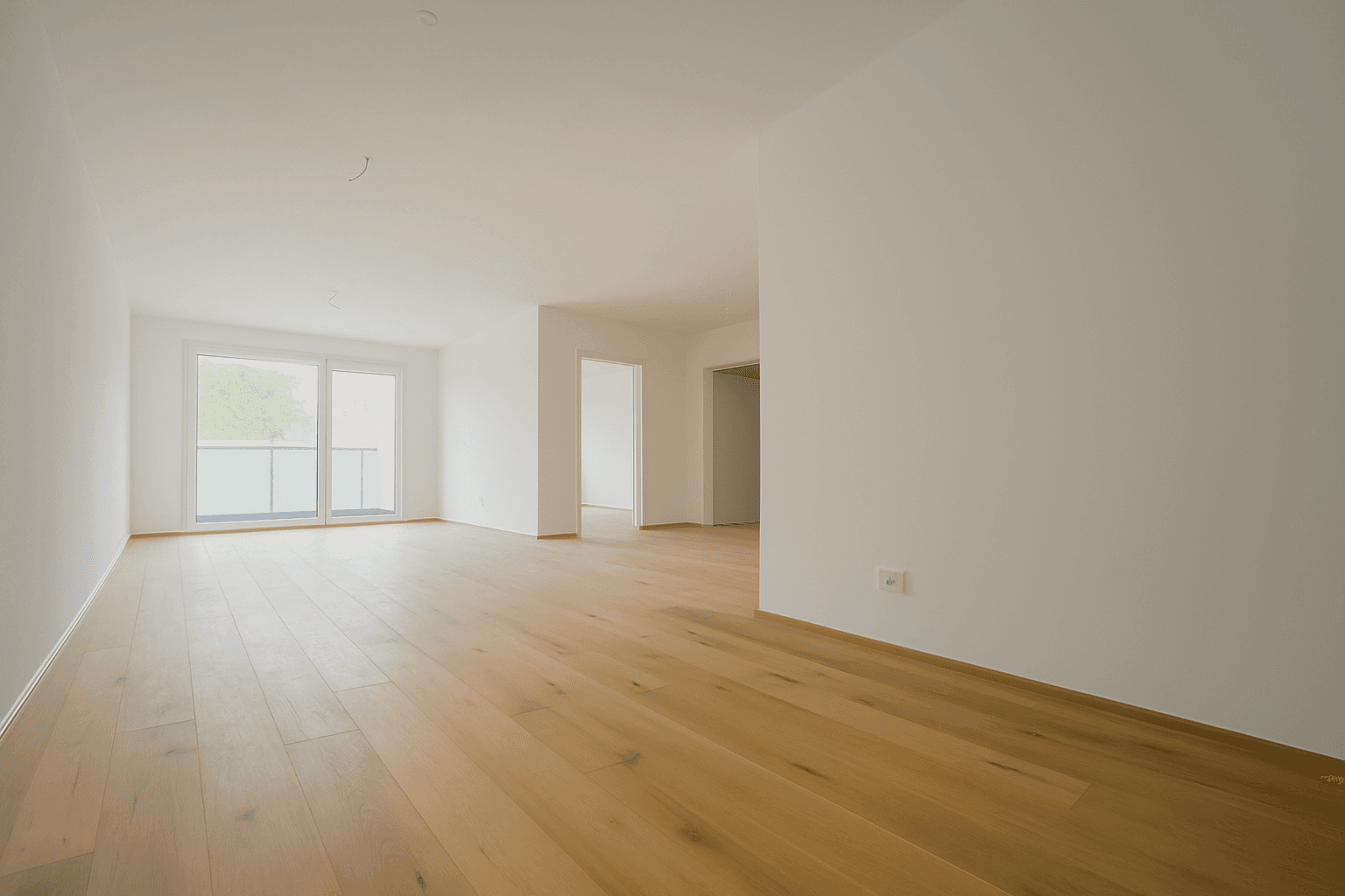 Wohnbereich mit Zugang Loggia