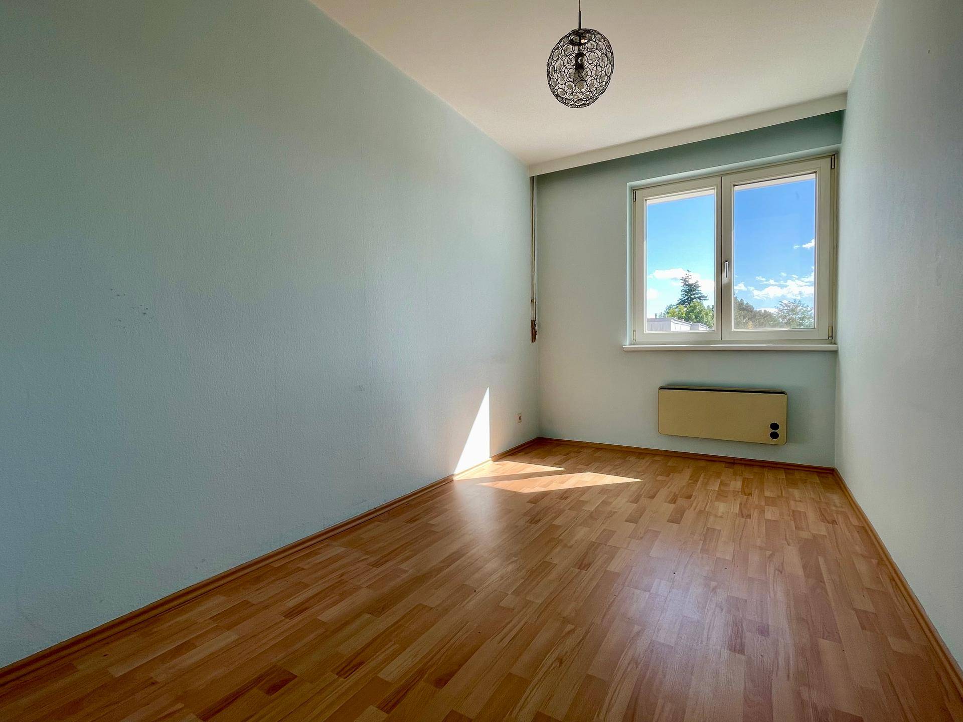 Zimmer 2 OG