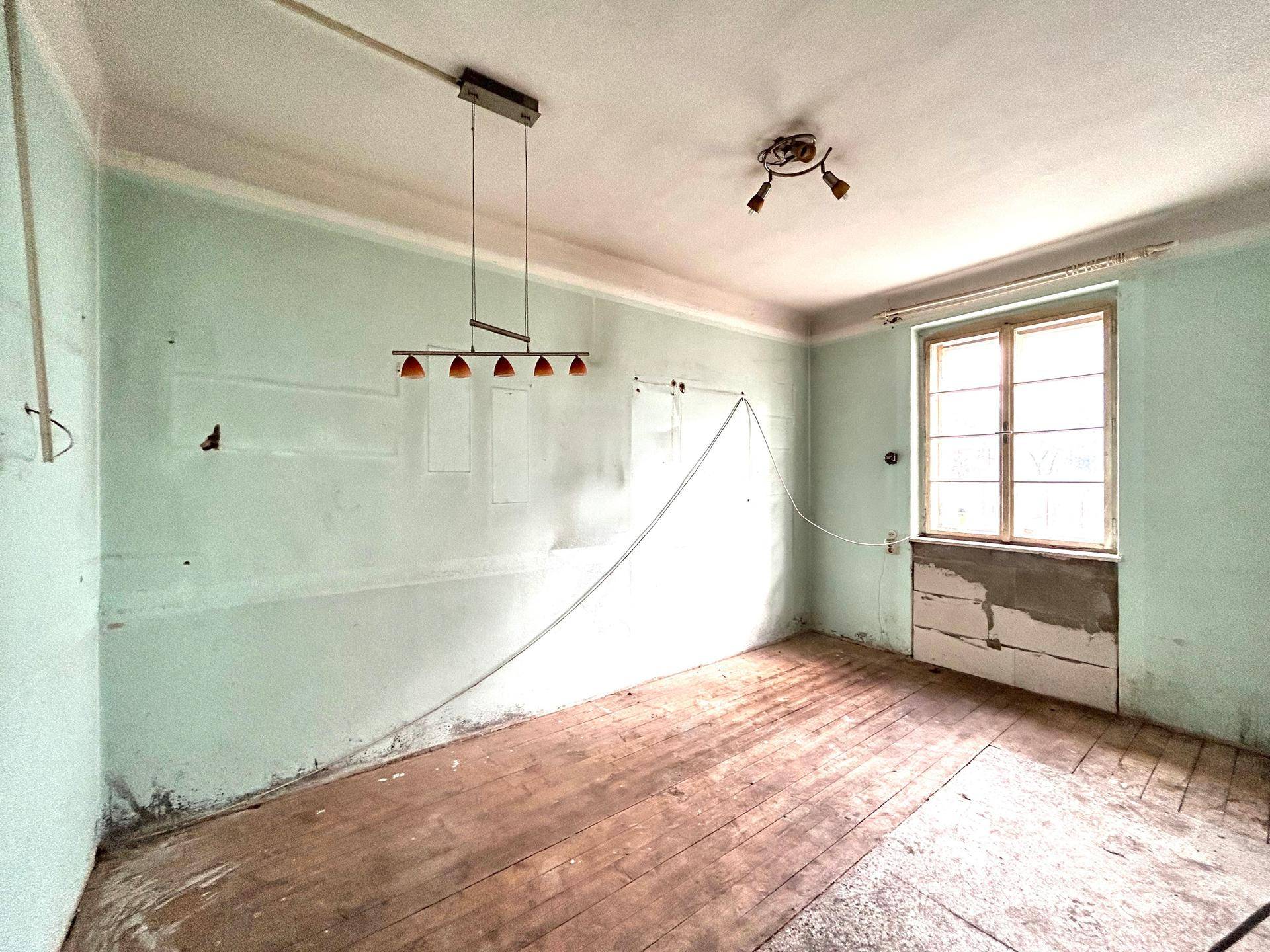 Schlafzimmer 1