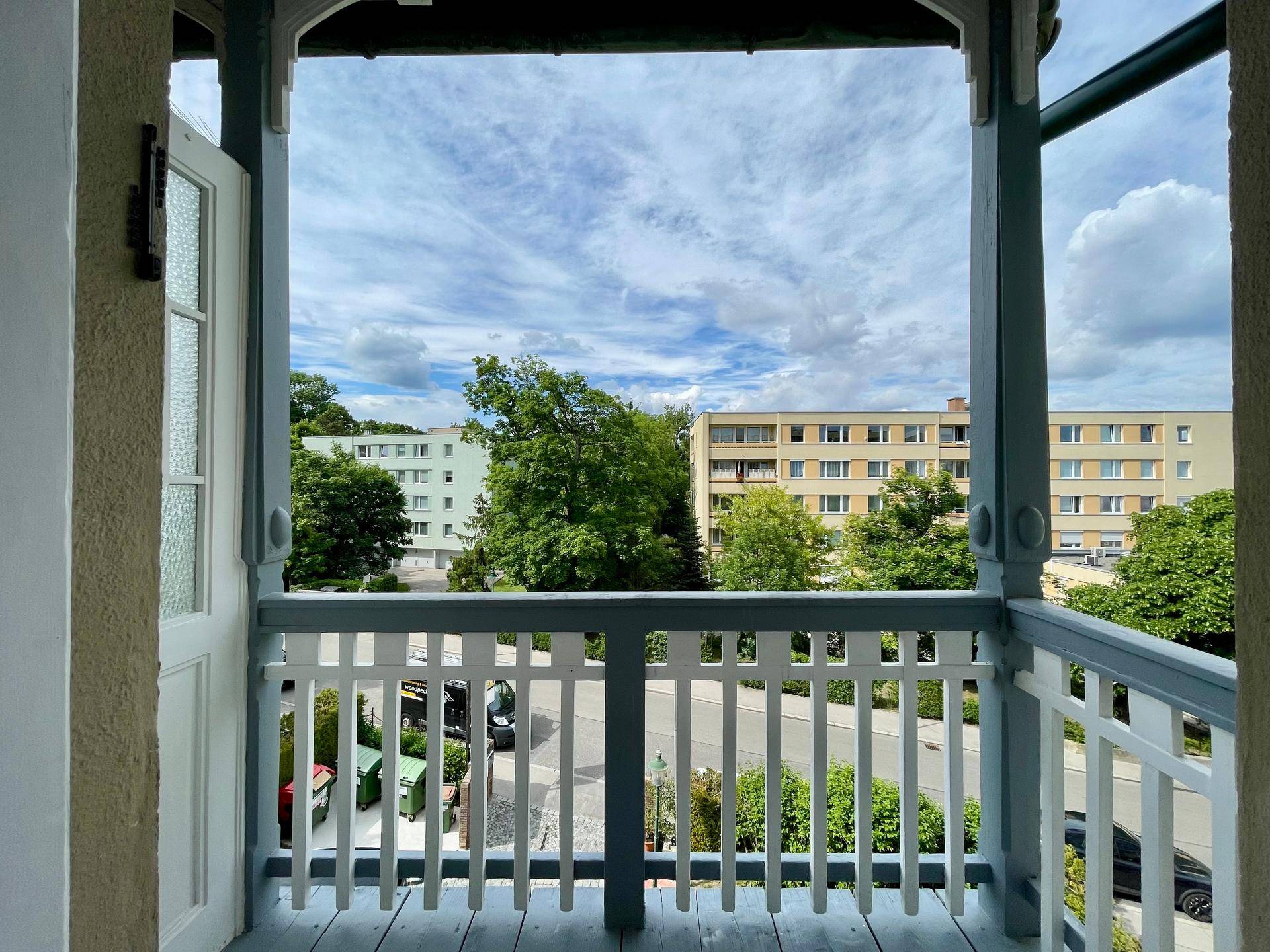 Balkon Bürozimmer 1
