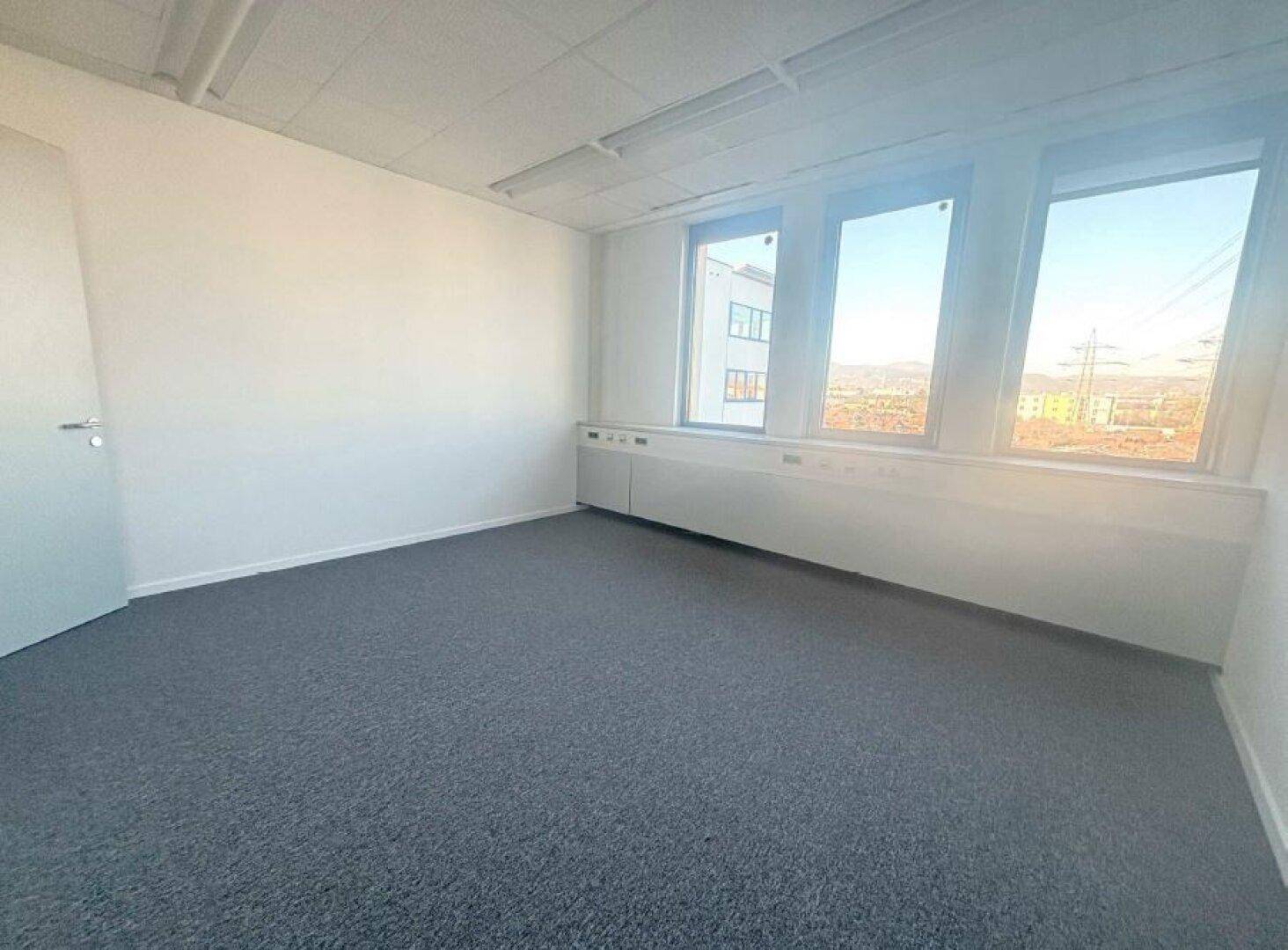 Provisionsfrei! 3 Zimmer Büro! Teeküche und Lager - Widok 3