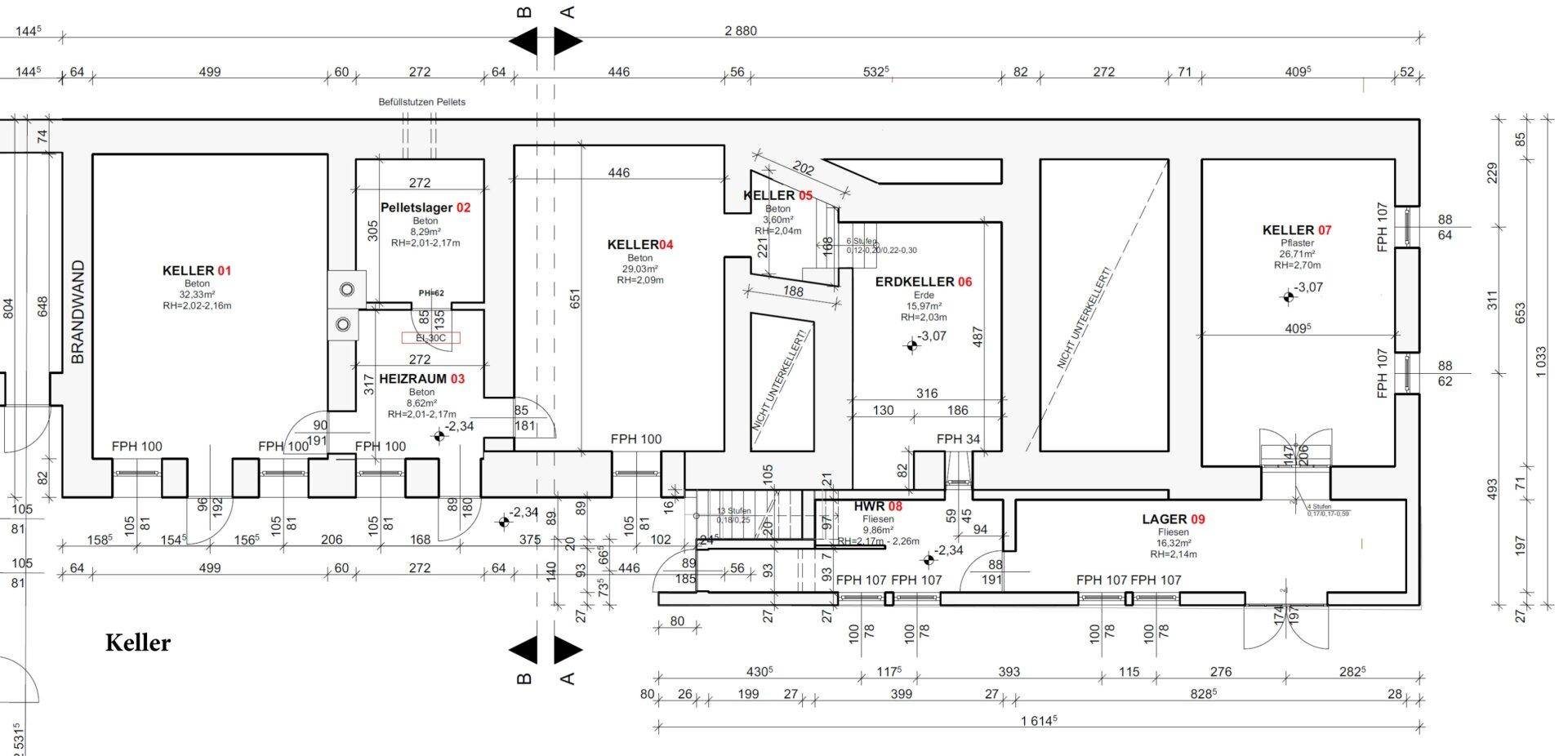 Grundriss des Kellers mit verschiedenen Kellerräumen, Heizraum und Lagerflächen.