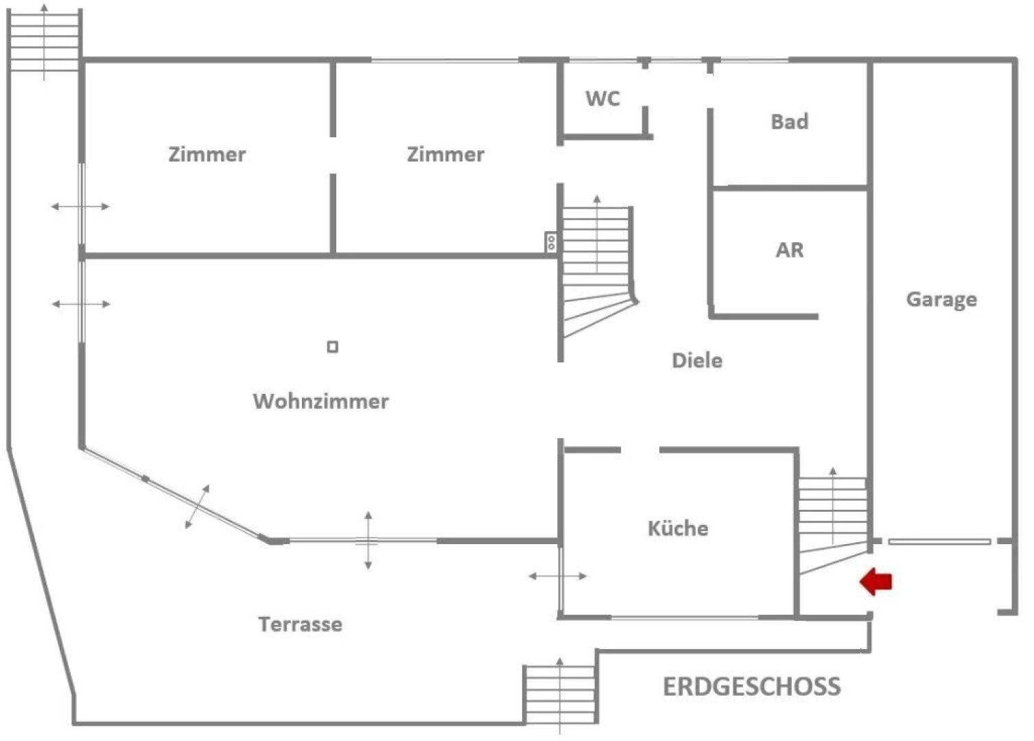 Grundriss des Erdgeschosses mit Wohnzimmer, Küche, Zimmern und Terrasse.