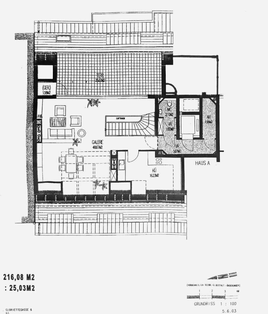 Grundriss des Hauses A mit Galerie, Essbereich und Treppe, detailliert dargestellt.