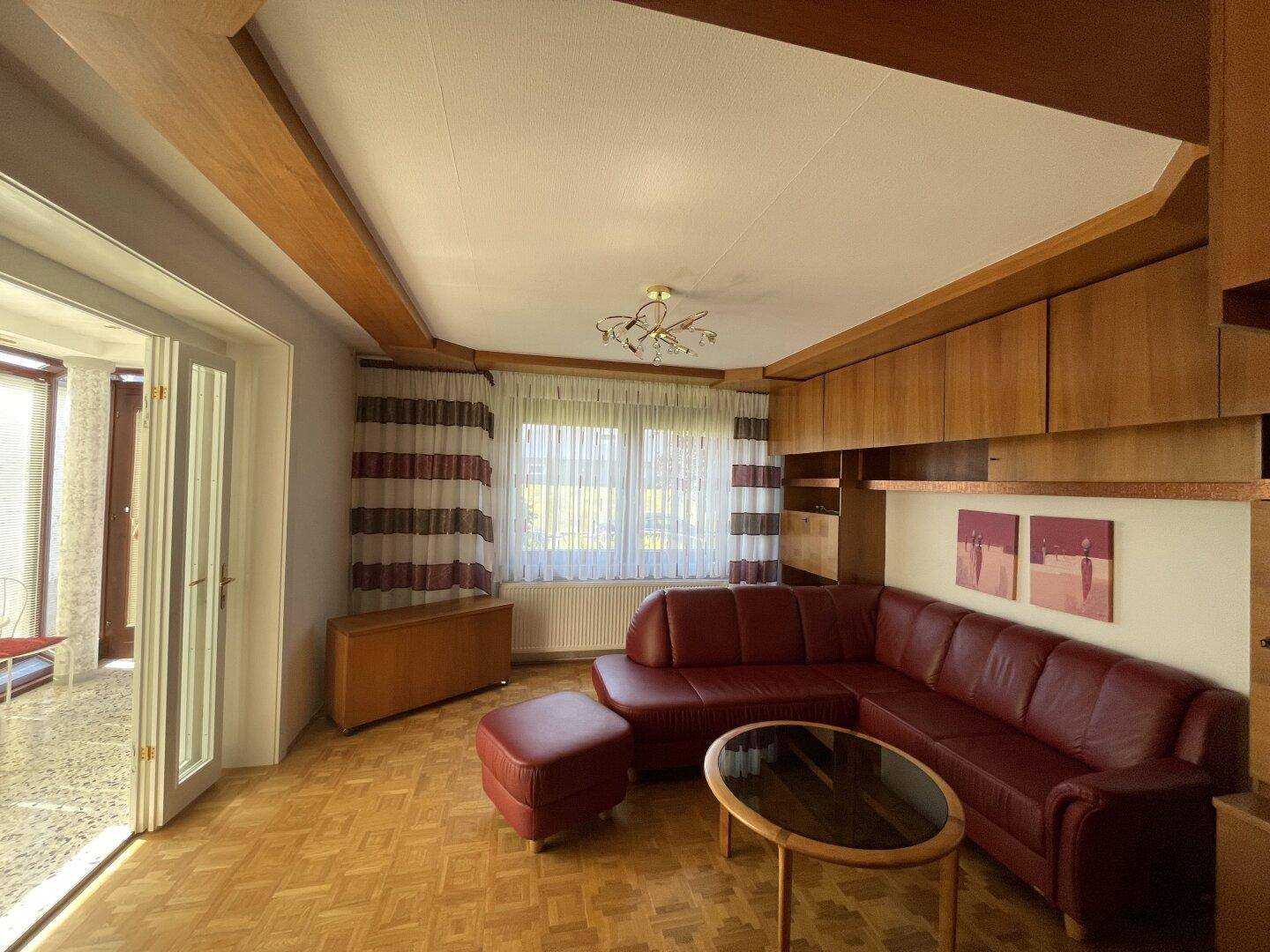 TOP-GEPFLEGTES EINFAMILIEN-HAUS MIT BEZAUBERNDEM ZIERGARTEN - GARAGE/WERKSTATT - ROHDACHBODEN - SAUNA! - Widok 5