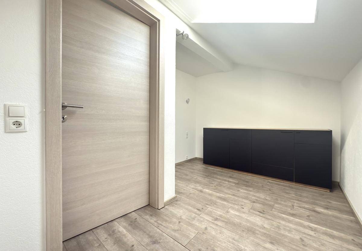 Zimmer_Büro