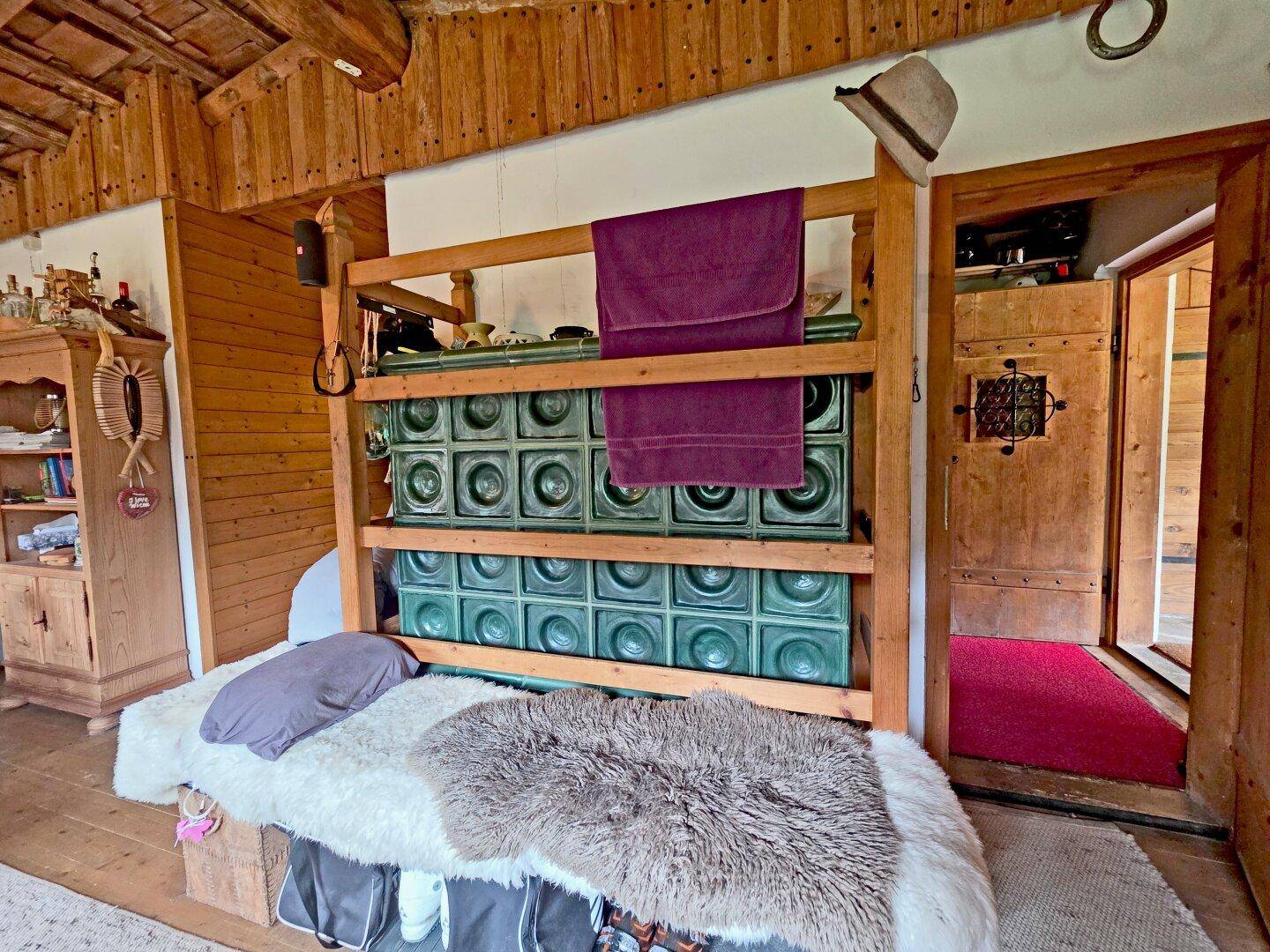 ACHTUNG RARITÄT! Berghütte mit legalem Freizeitwohnsitz Nähe Lift in Hochfügen mit Ski in Ski out! - Ansicht 6