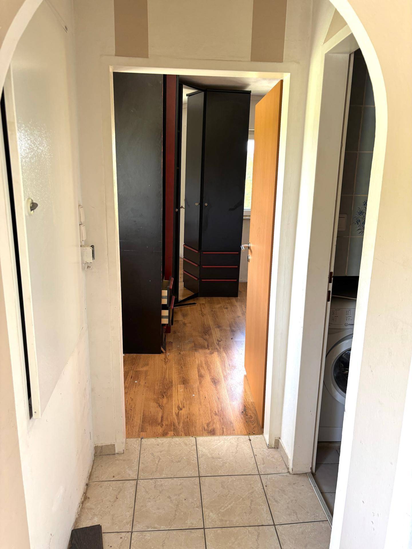 Haus in einzigartiger Ruhelage mit Teich und weitläufigem Grundstück - Ansicht 6