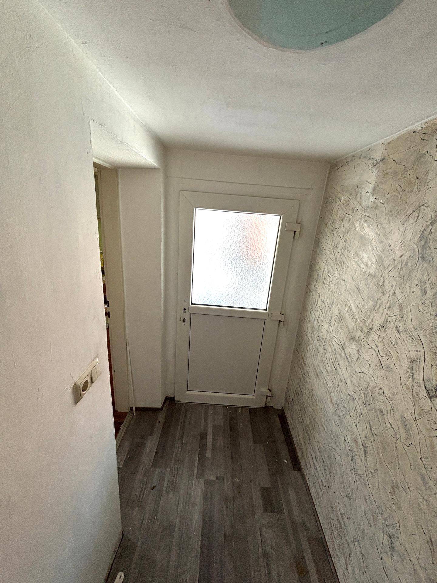 Haus in einzigartiger Ruhelage mit Teich und weitläufigem Grundstück - Ansicht 4