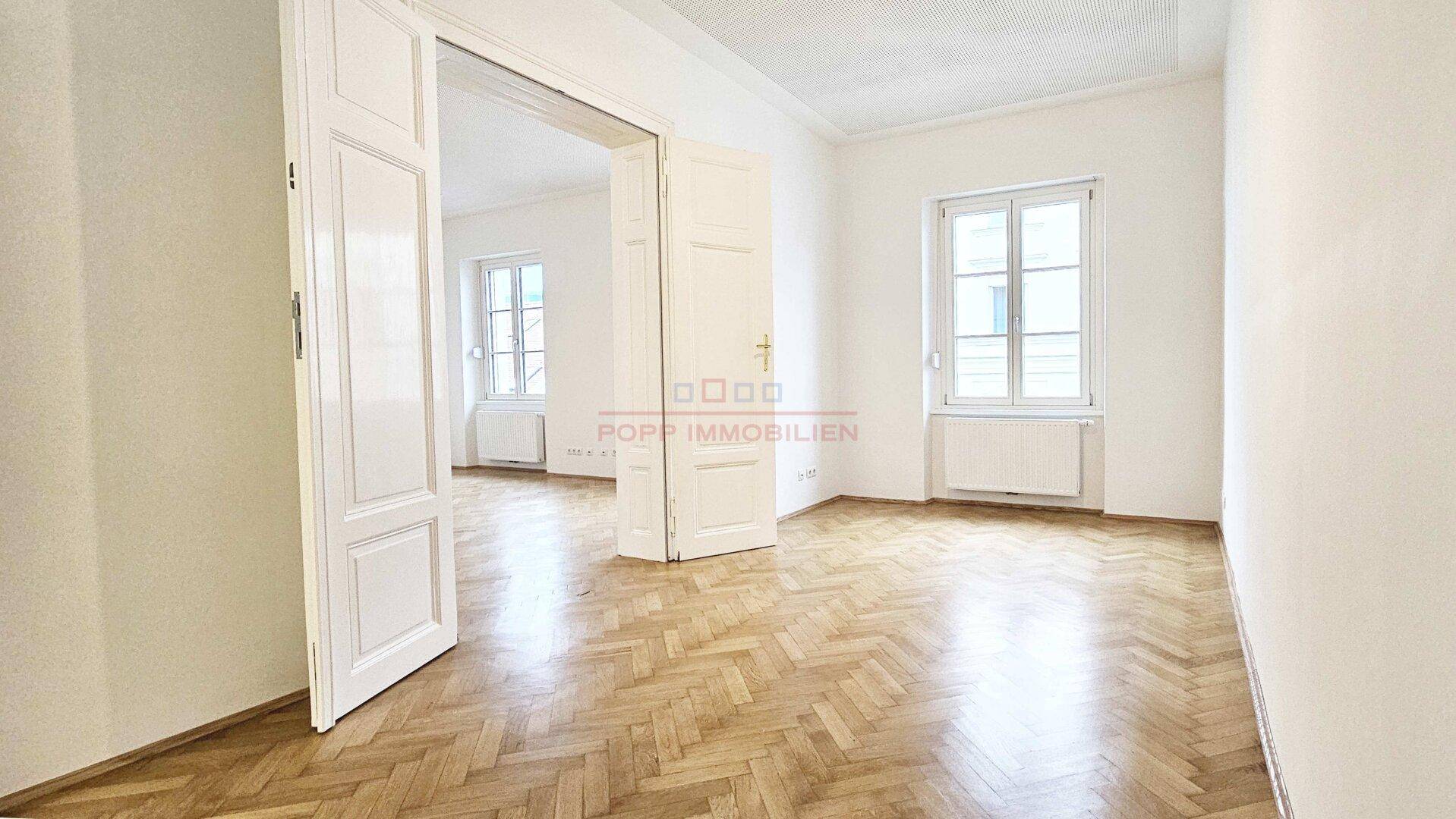 Erstbezug nach Top-Renovierung: Repräsentative Büro-/Praxisräumlichkeiten in Innenstadtlage – pohled 4