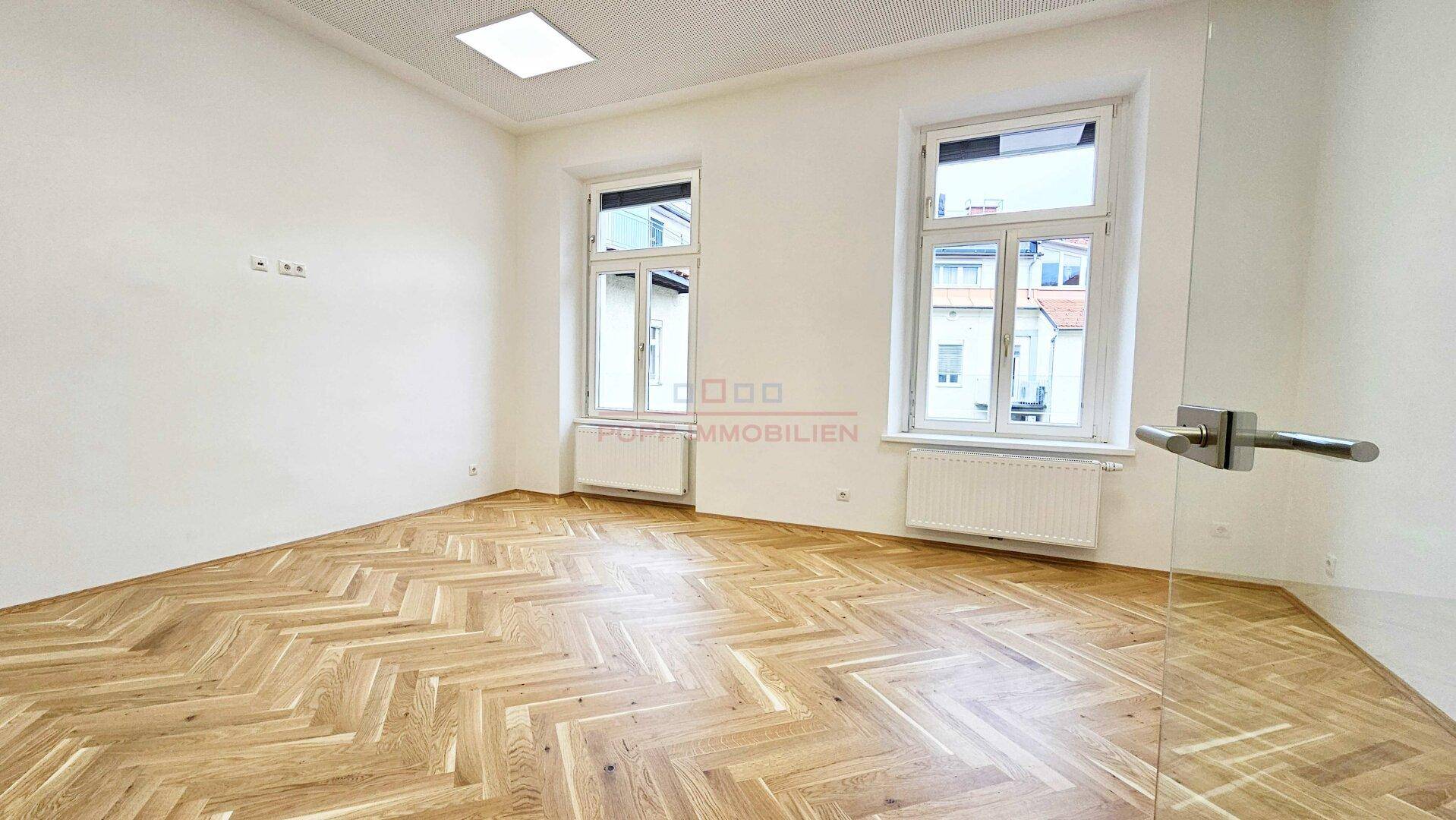 Erstbezug nach Top-Renovierung: Repräsentative Büro-/Praxisräumlichkeiten in Innenstadtlage – pohled 5