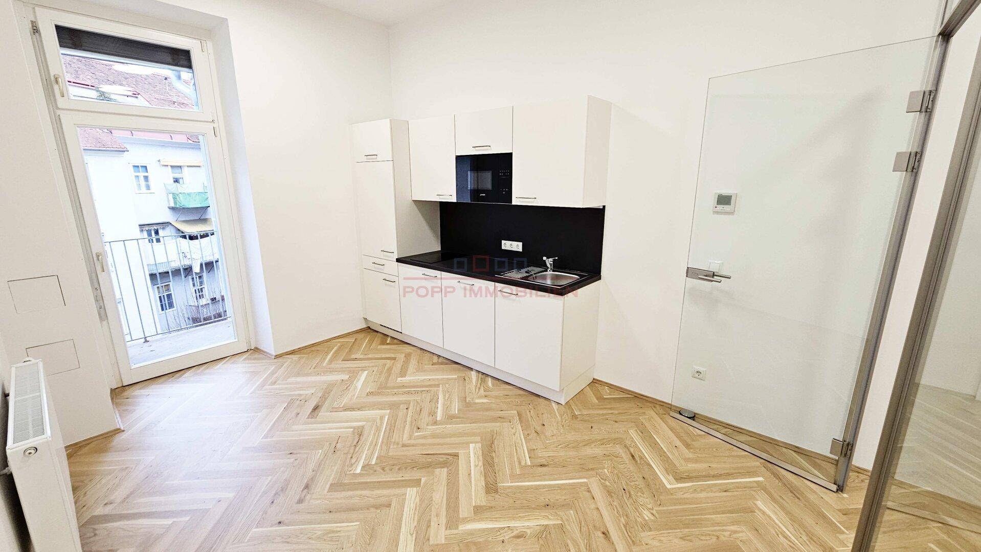 Erstbezug nach Top-Renovierung: Repräsentative Büro-/Praxisräumlichkeiten in Innenstadtlage – pohled 6