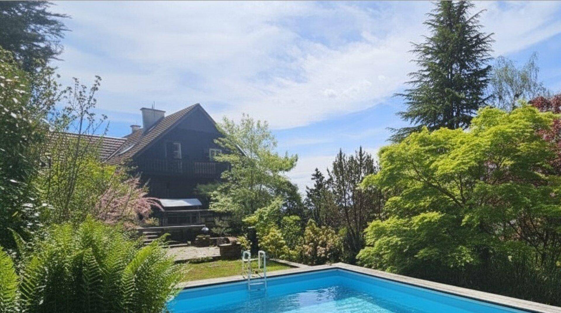 Einladendes Landgut mit traumhafter Aussicht in der Weststeiermark (Haupt- und Nebenhaus, Indoor - und Outdoorpool) - Widok 6