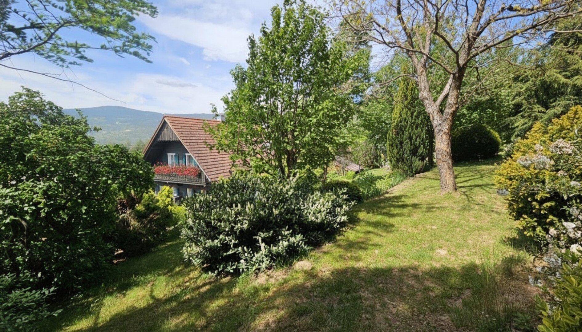 Einladendes Landgut mit traumhafter Aussicht in der Weststeiermark (Haupt- und Nebenhaus, Indoor - und Outdoorpool) - Widok 5
