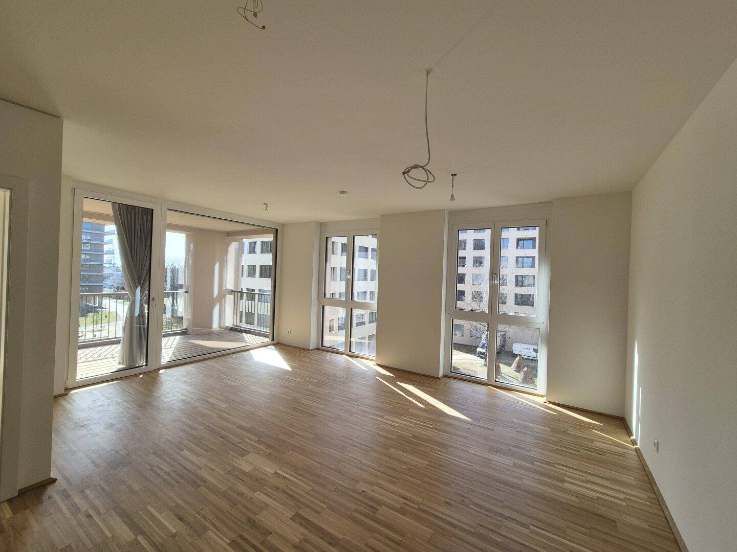 Lichtdurchflutete 3-Zimmer-Wohnung mit Loggia – sofort beziehbar! - Ansicht 2