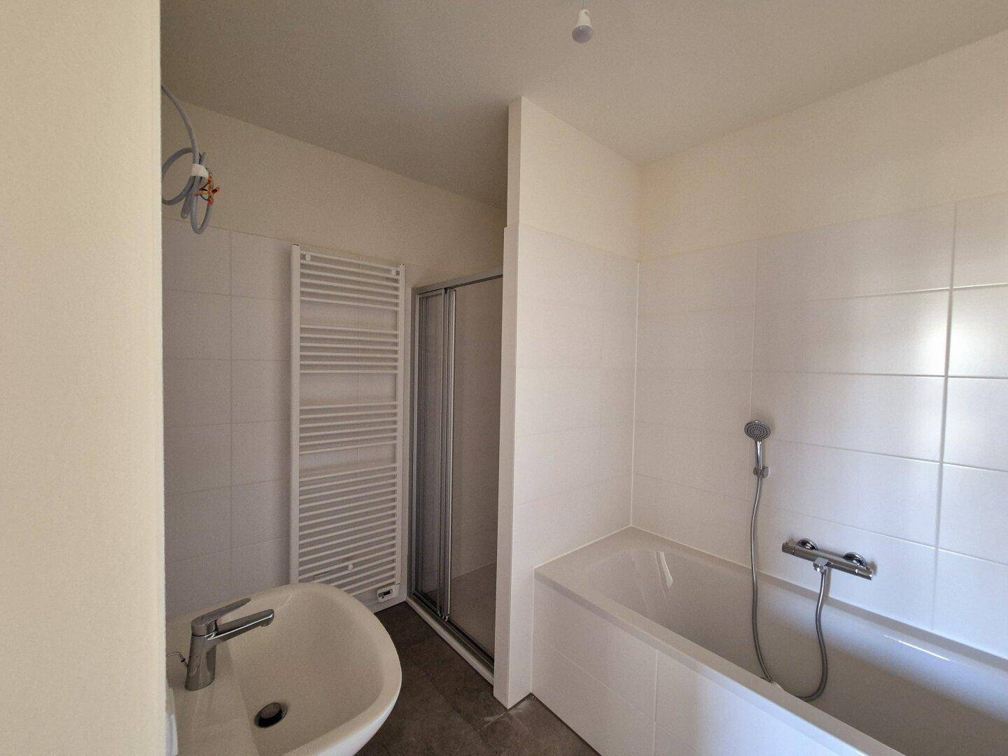 Großzügige 3-Zimmer-Wohnung mit sonnigem Balkon! - Ansicht 4