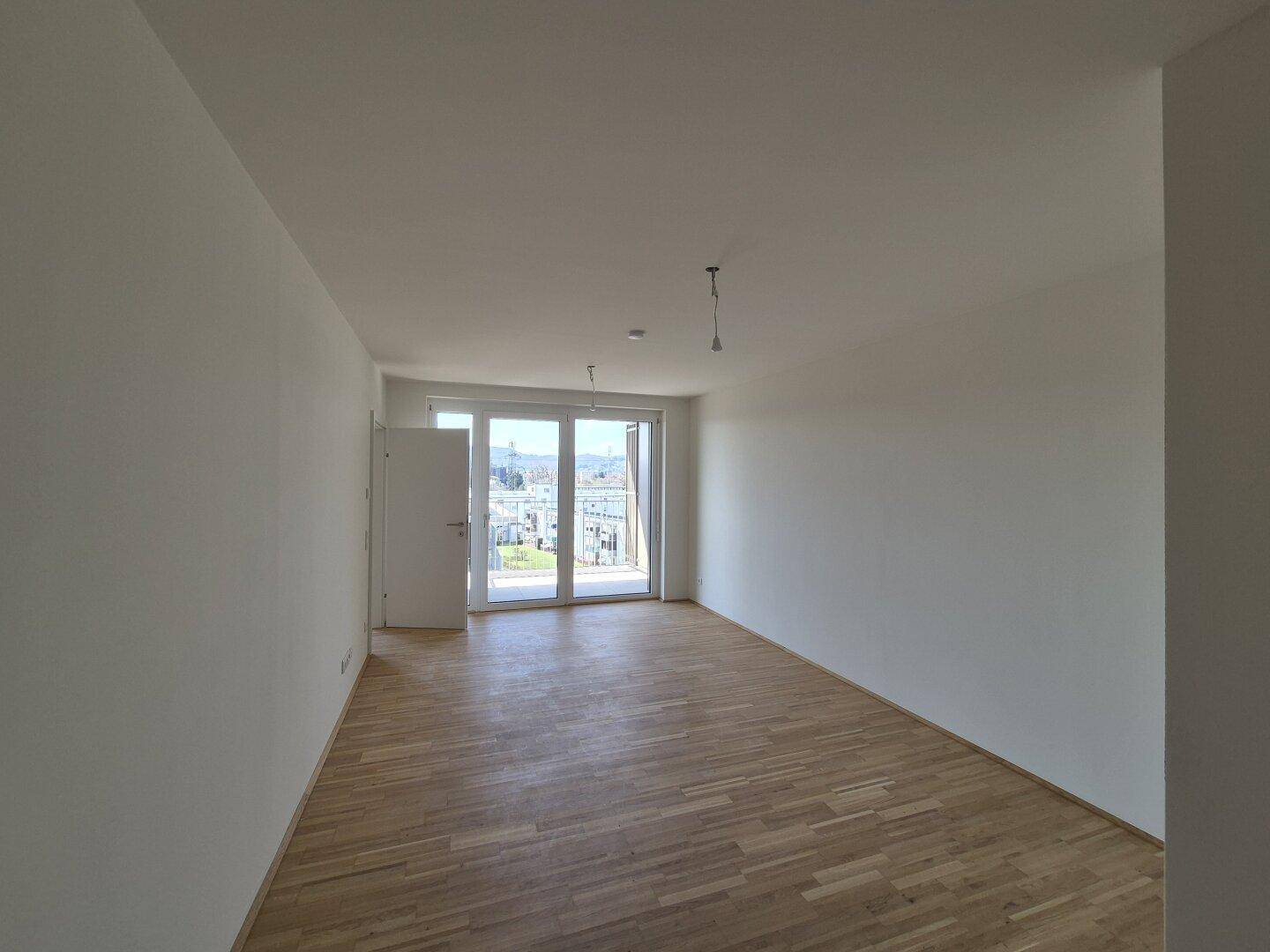 Sonnige Pärchenwohnung zentralger Stadtlage - Widok 2