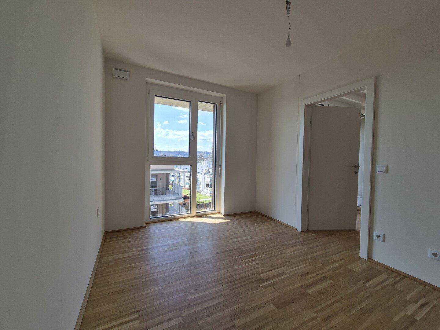 Sonnige Pärchenwohnung zentralger Stadtlage - Widok 4
