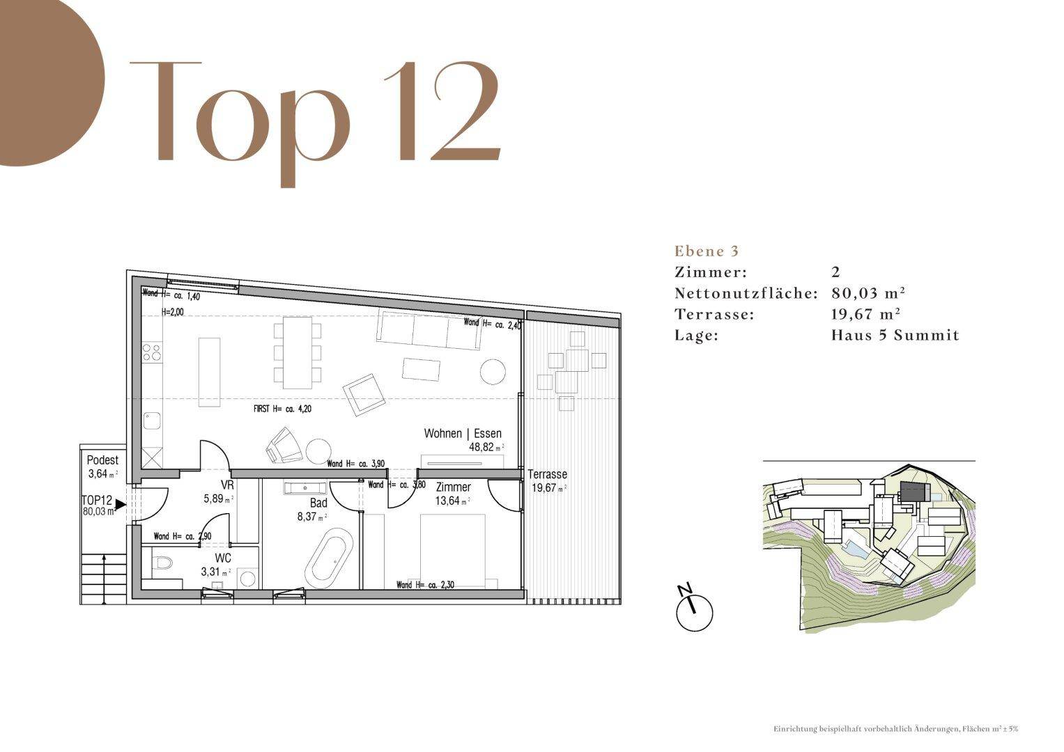 Grundriss der Wohneinheit Top 12 mit offenem Wohn-Essbereich, Schlafzimmer, Bad und großer Terrasse.
