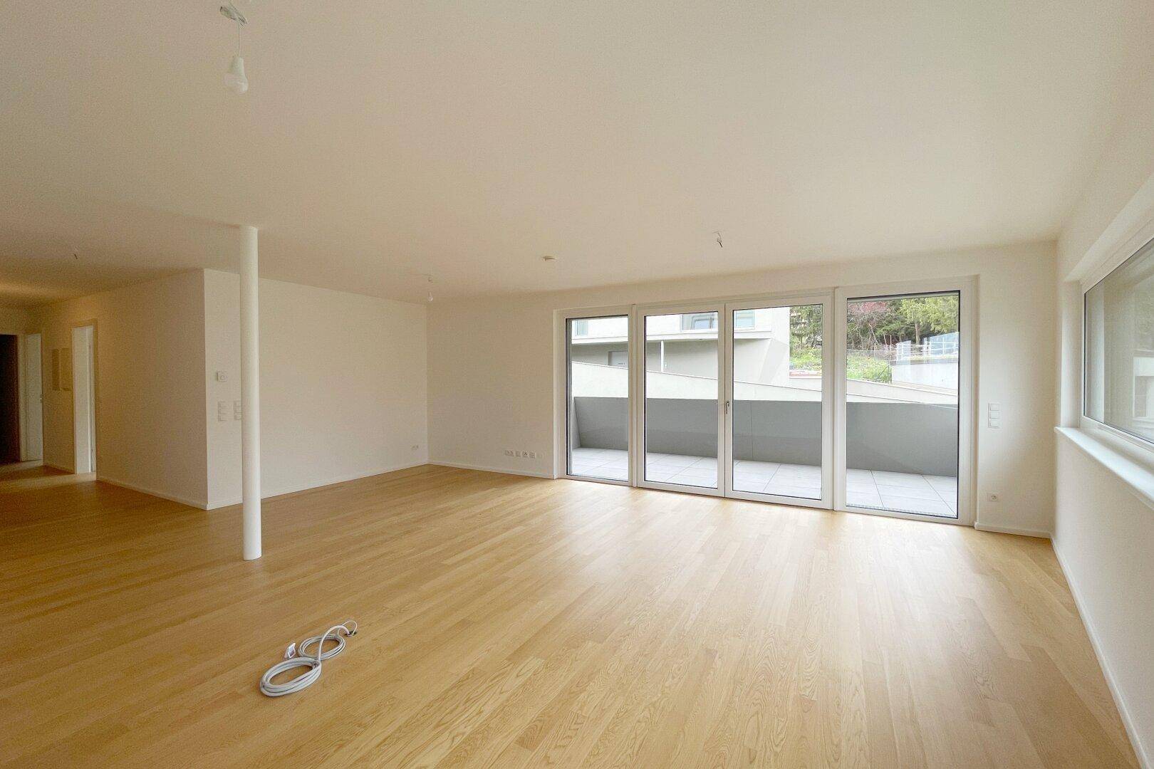 Stilvolle 3-Zimmer-Residenz mit Balkon und durchdachtem Raumkonzept - Ansicht 3