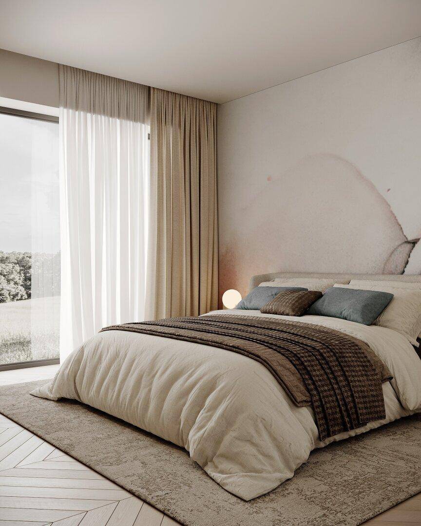 Helles Schlafzimmer mit großem Fenster, Vorhängen und modernem Bett, bietet einen grünen Ausblick.