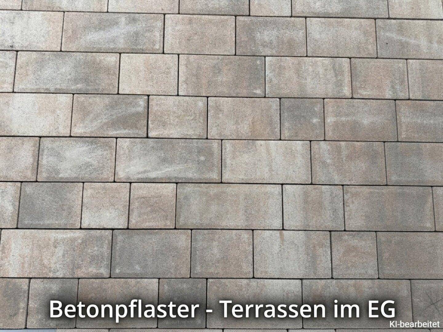 Nahaufnahme von Betonpflastersteinen, die für Terrassen im Erdgeschoss verwendet werden.