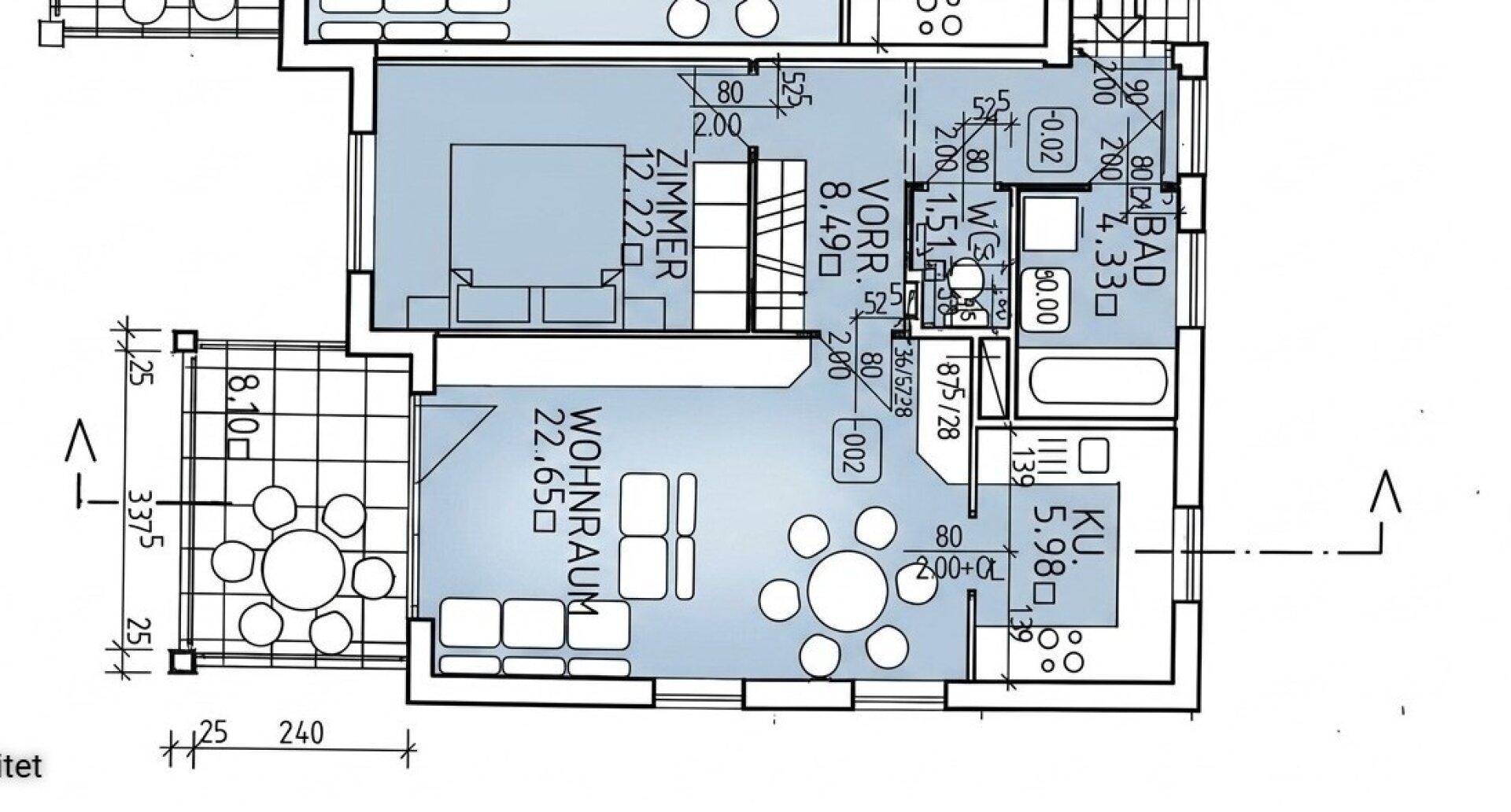 Grundrissplan einer Wohnung mit Wohnraum, Schlafzimmer, Bad und Küche.