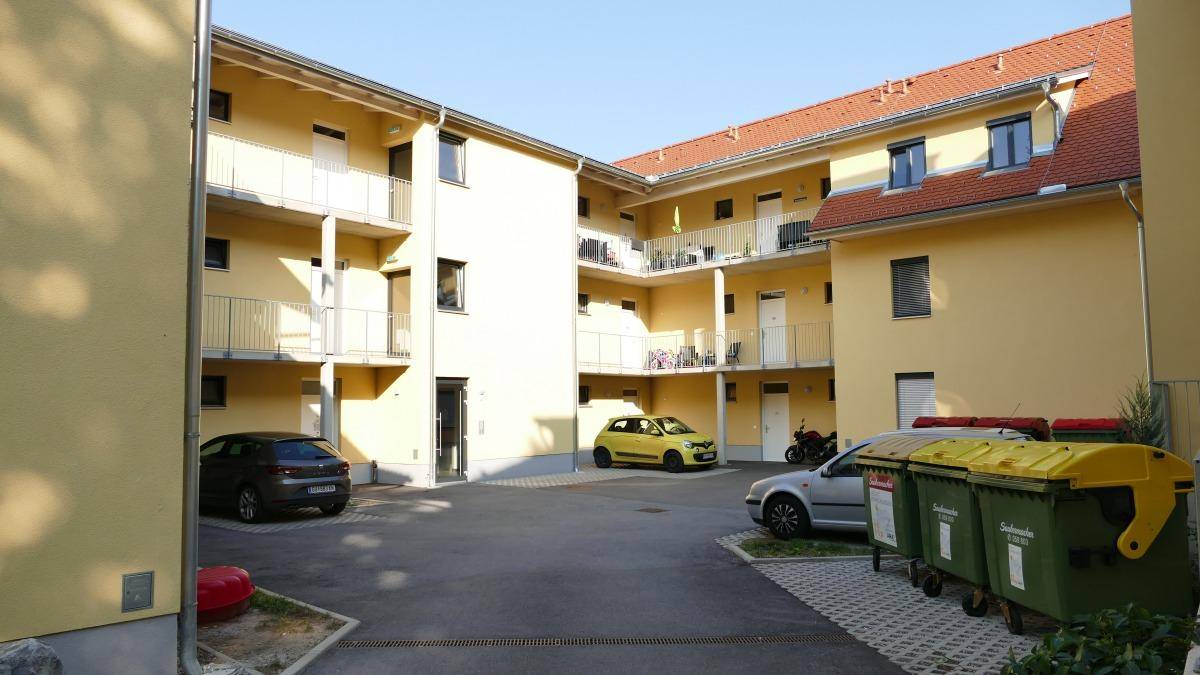 P1080744