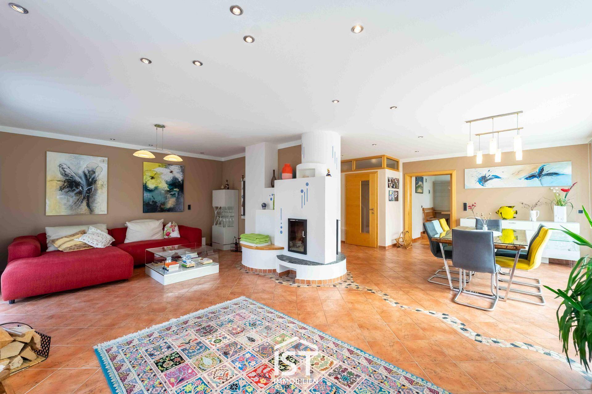 Mattighofen - Exklusives Architektenhaus mit Schwimmteich - Ansicht 3