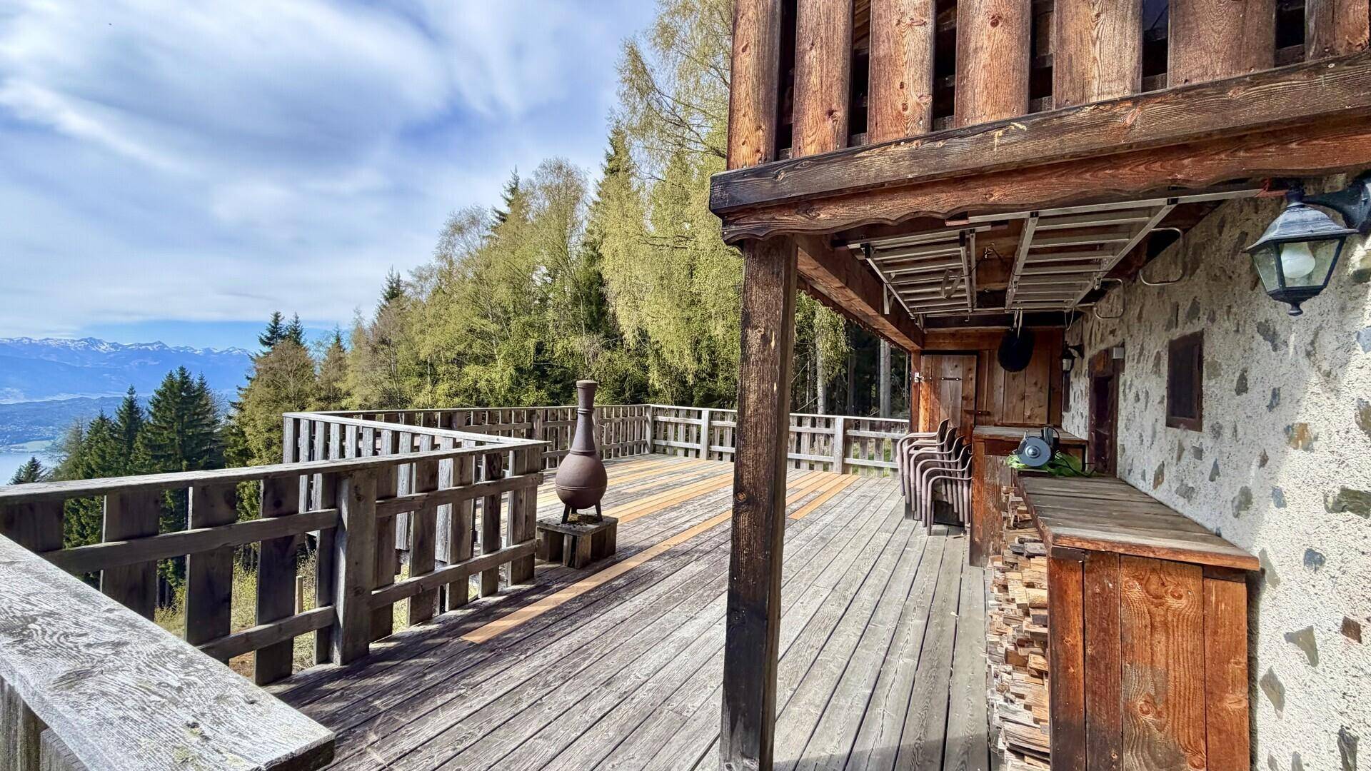 Hideaway hoch über dem Millstätter See mit fantastischem Blick auf den See und die Bergwelt - Ansicht 3