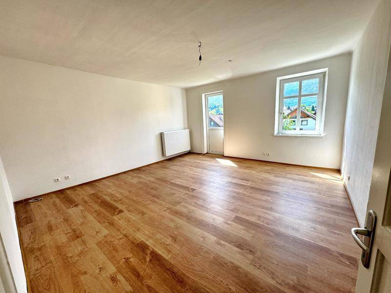Schlafzimmer_Eltern_mit_Balkon