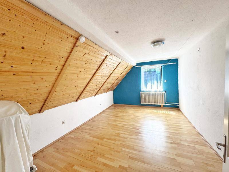 Schlafzimmer Nr. 2 im OG