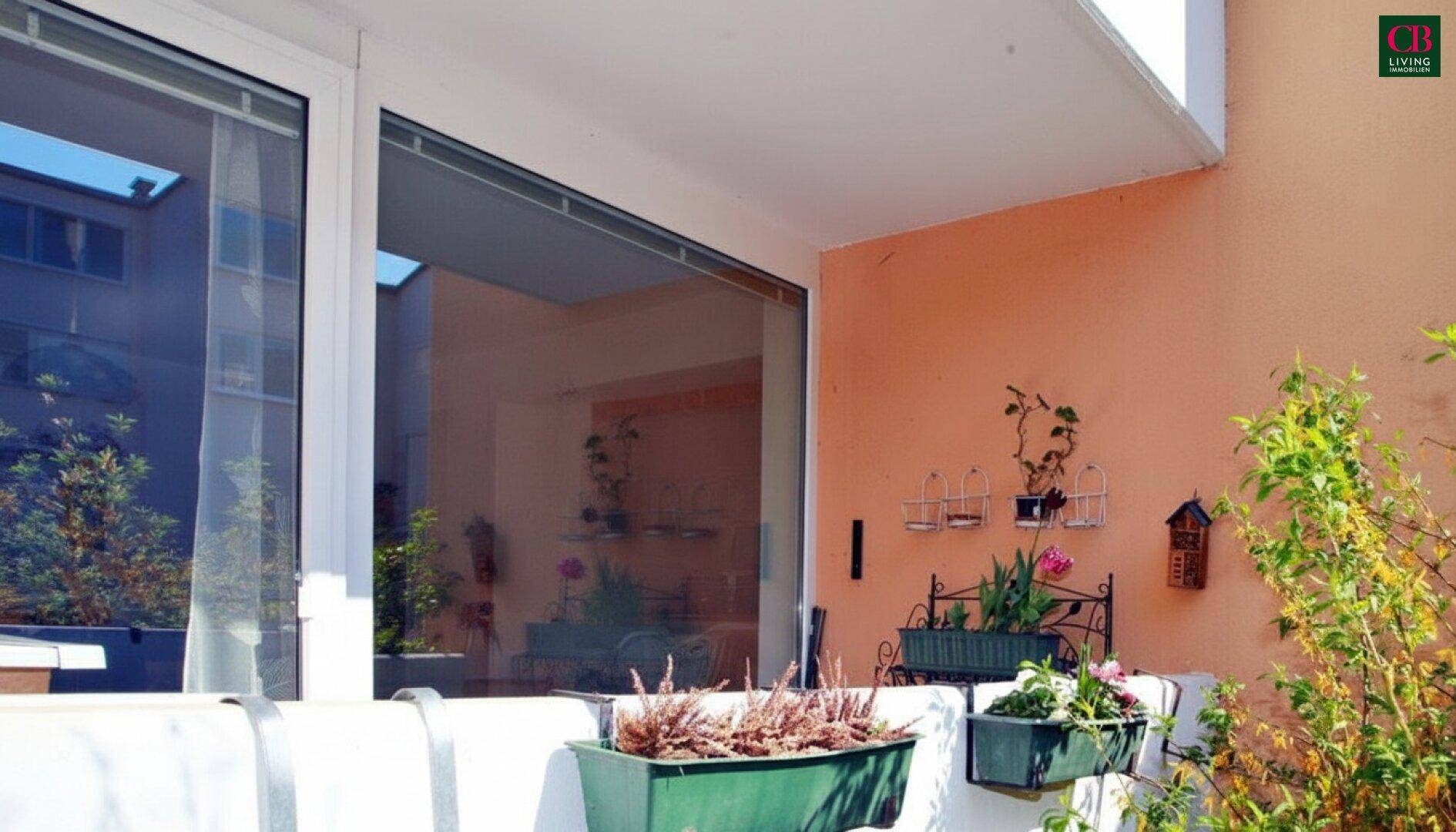 Sonnige 3- Zimmerwohnung mit Loggia in zentraler Grünruhelage - Więcej