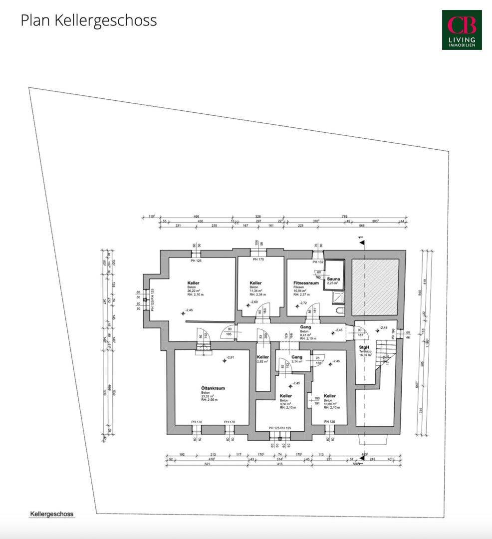 Grundriss des Kellergeschosses mit Fitnessraum, Sauna und mehreren Kellerräumen.