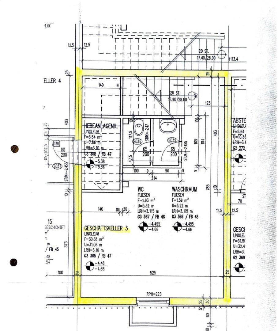 Grundriss des Kellergeschosses eines Ladenlokals mit WC und Waschraum.
