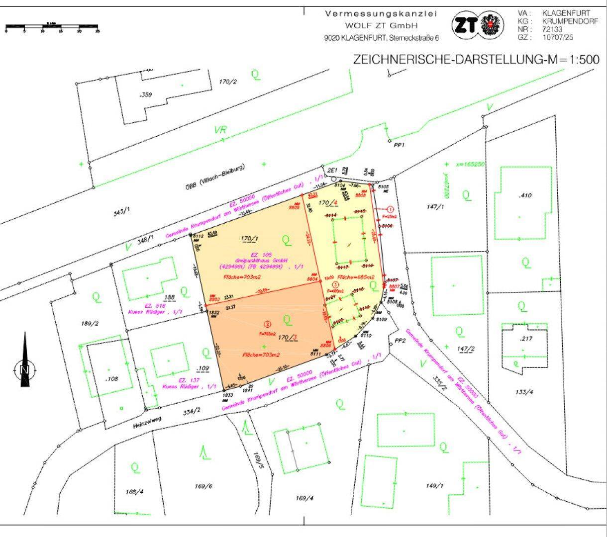 Übersichtlicher Katasterplan mit Grundstücksgrenzen, umliegenden Parzellen und Straßenzugang.