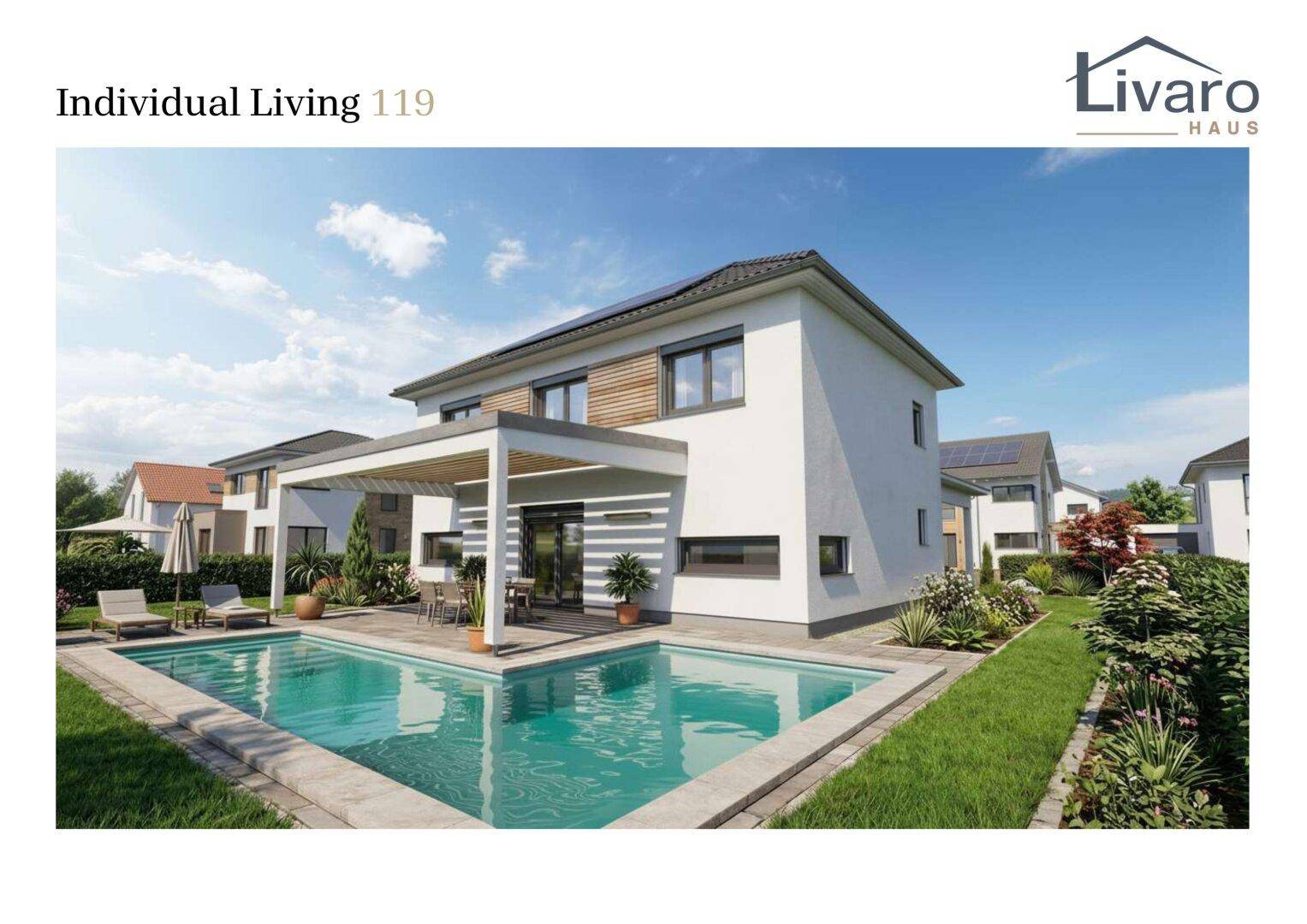 Moderne Hausfassade mit großem Pool, Terrasse und gepflegtem Gartenbereich.
