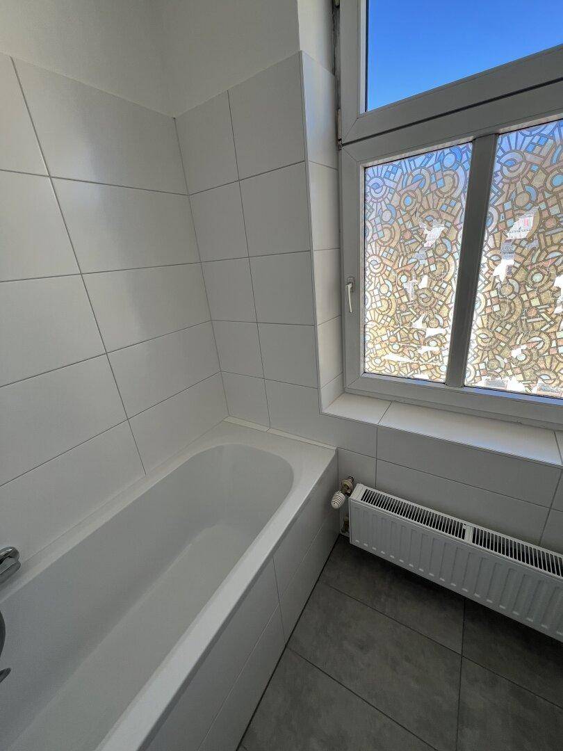 Saniert - neue Küche - Altbau - 3. Stock mit LIFT !! - Widok 6
