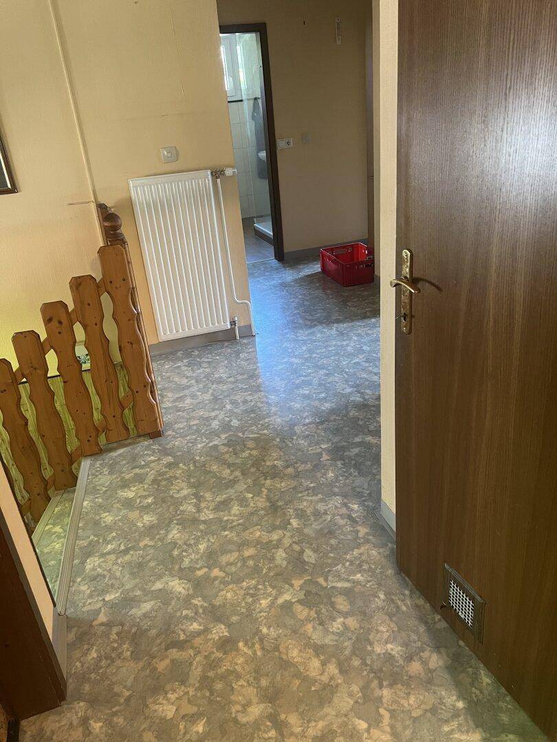 6-Zi-Haus mit Garten &amp; Garage in Unterloibl - Ferlach – nur 275.000 €! - Widok 4