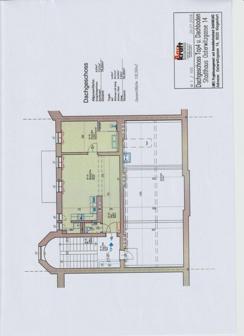 Grundriss des Dachgeschosses mit Aufteilung in Wohnbereiche und Badezimmer.