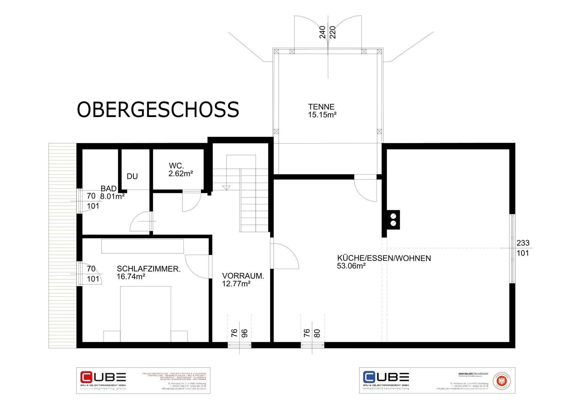 Grundriss des Obergeschosses mit offenem Wohnbereich, Schlafzimmer, Bad und separatem WC.