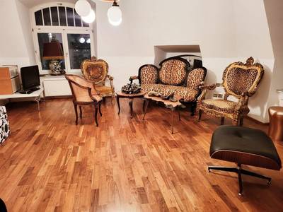 2-Zimmer-Maisonette mit 100 m² in der Innere Stadt, Innere Stadt