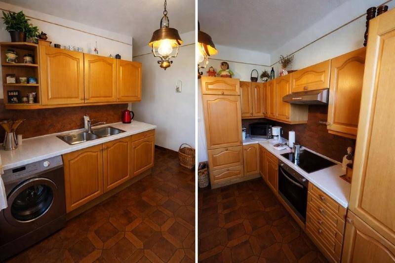 Zwei Ansichten einer traditionellen Holzküche mit Geräten und Fliesenboden, praktisch und gut ausgestattet.