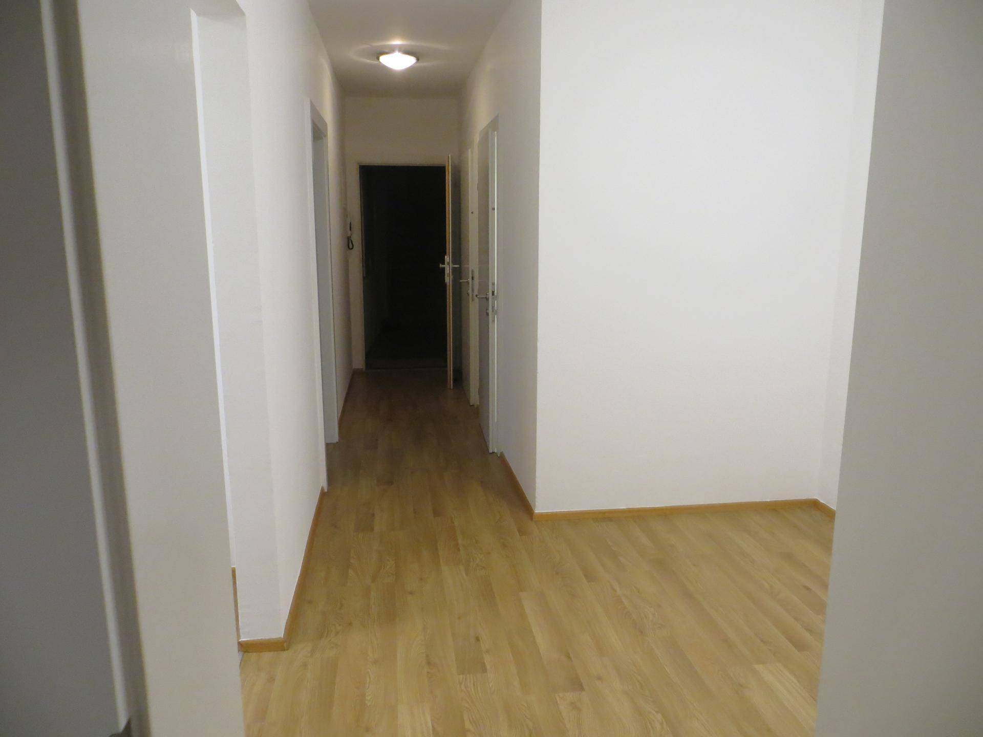 IBK-Hötting: Anlegerobjekt in UNI Nähe! Sanierte 3er Studenten WG-WHG mit 67m² Wnfl, Balkon und Keller! - Mehr
