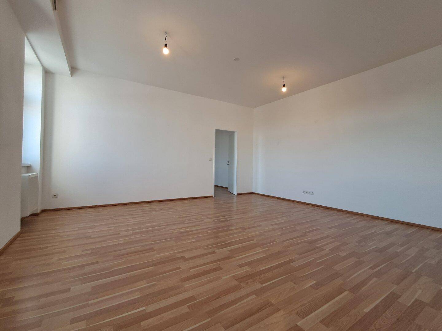 Charmante 2-Zimmer Dachgeschosswohnung in Fels am Wagram mit Stellplatz - Ansicht 6