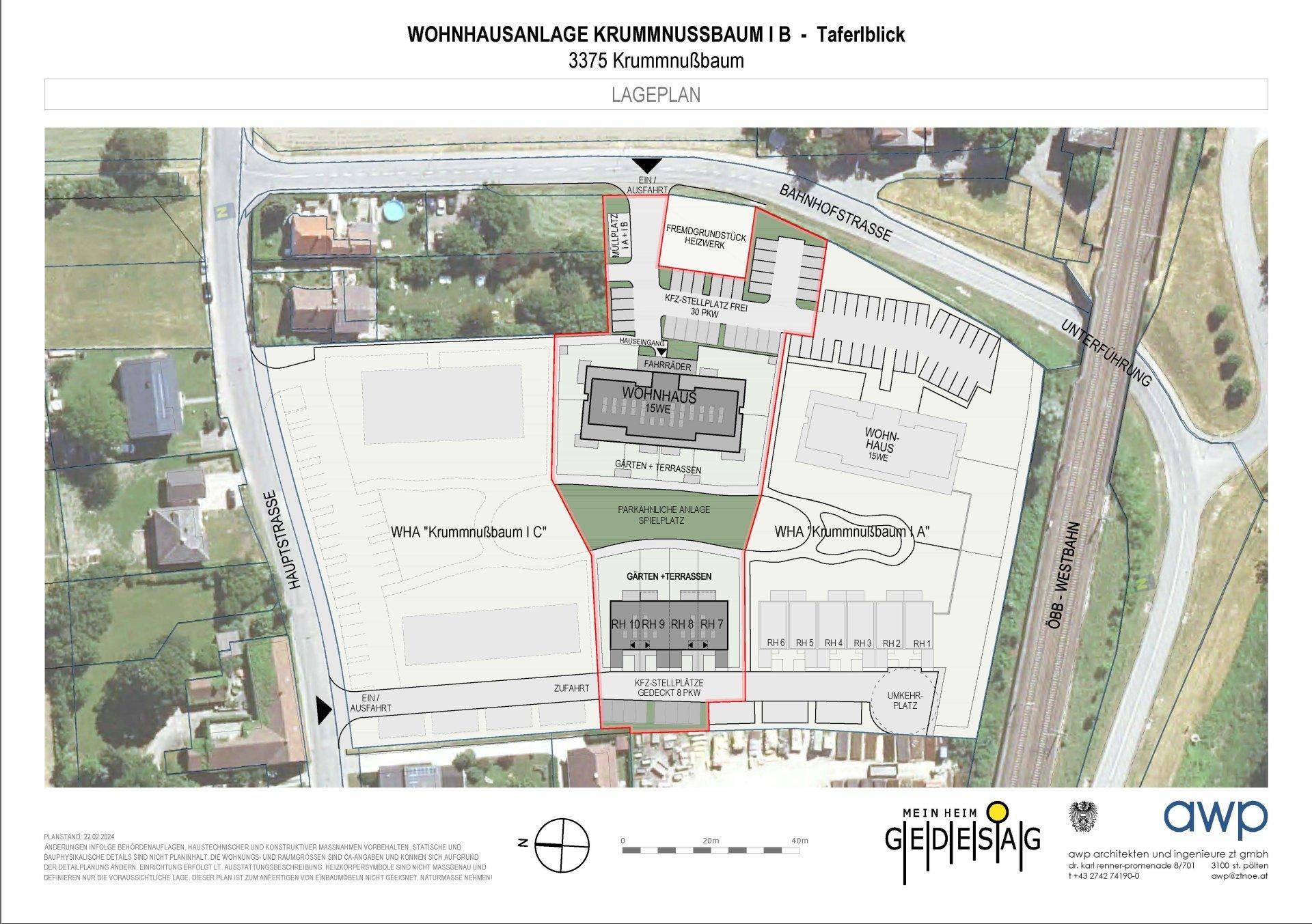 Lageplan der Wohnhausanlage Krummnußbaum mit Gebäuden, Parkplätzen und Grünflächen.